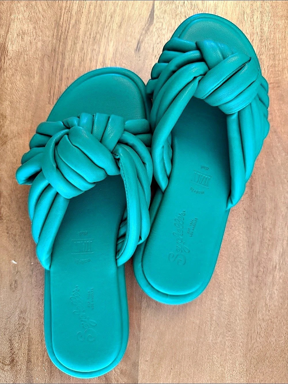 Seychelles Made in Italy Green Padded Twist Slide Sandals | Size 6 - Picture 2 of 4